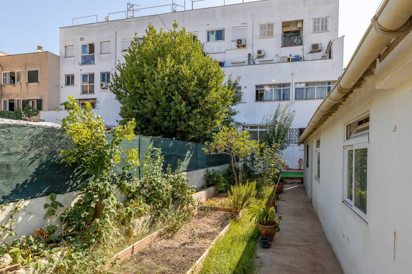 Condominium in Binisalem, Balearic Islands 10052384