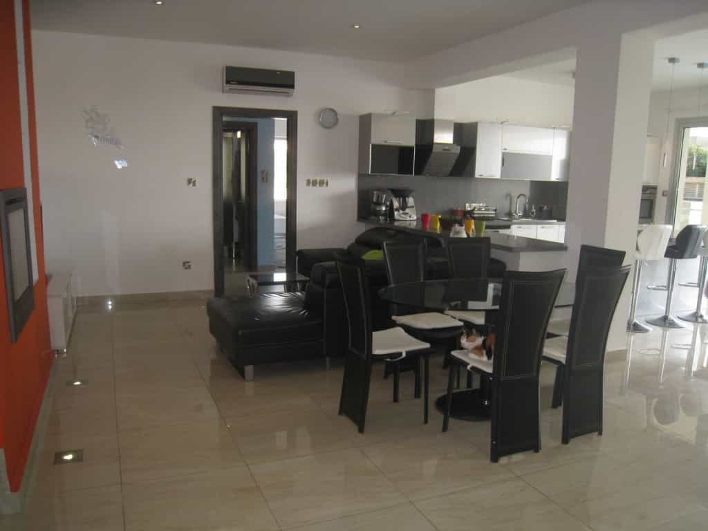 Будинок в Anavargos, Limassol 10052911