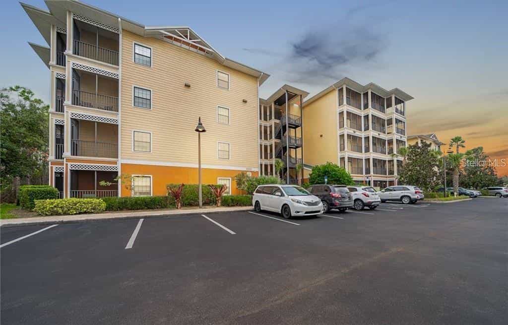 Condominium in Kissimmee, Florida 10053090
