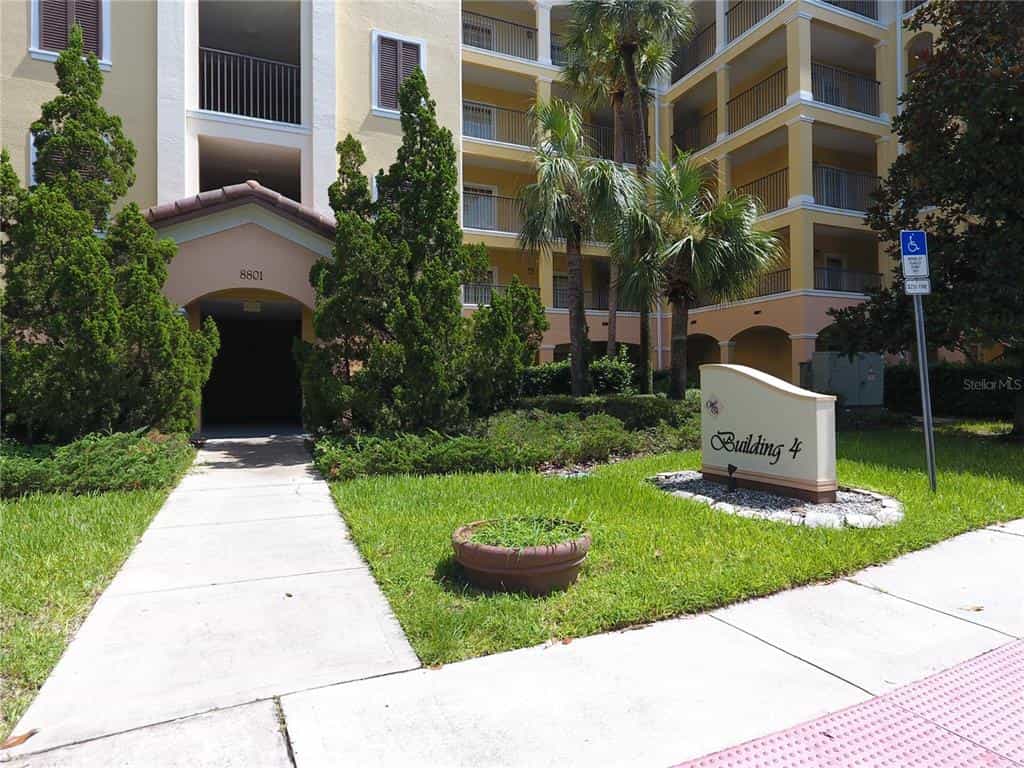Condominium in Orlando, Florida 10053124
