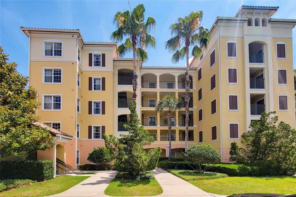 Eigentumswohnung im Holden Heights, Florida 10053125
