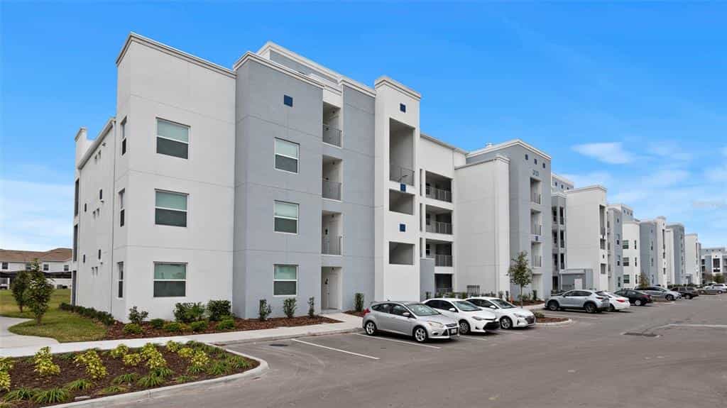 Condominium in Kissimmee, Florida 10053350