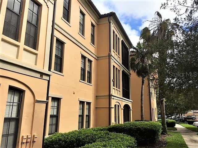 Condominium in Viering, Florida 10053391