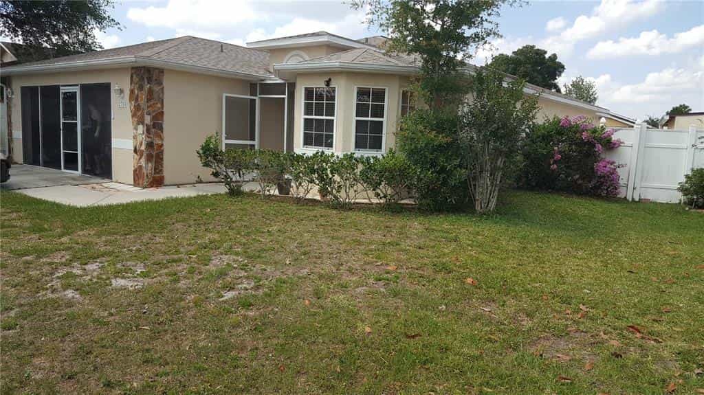 House in Hunters Creek, Florida 10053472