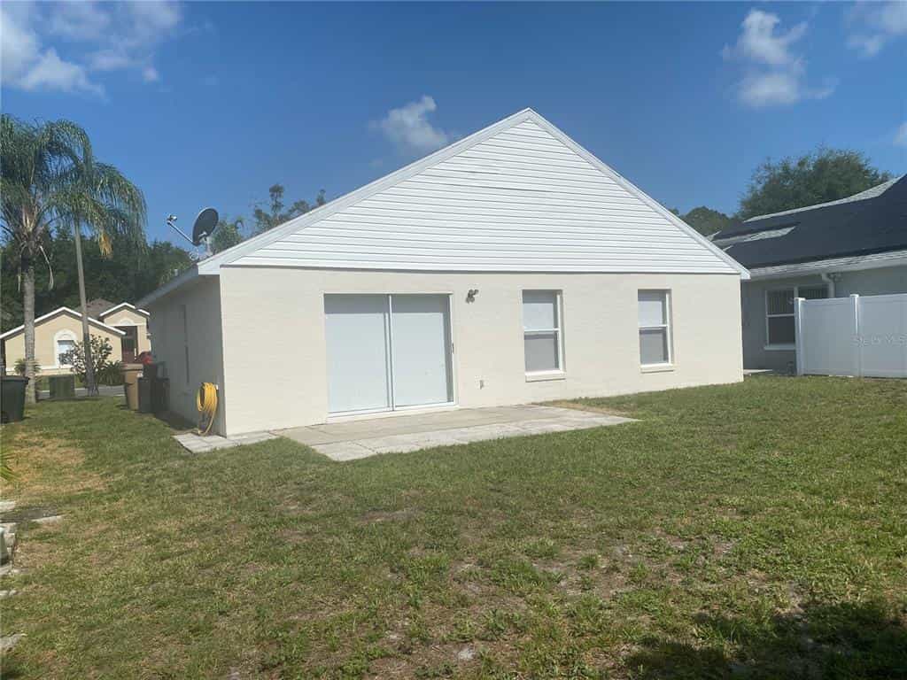 House in Kissimmee, Florida 10053521