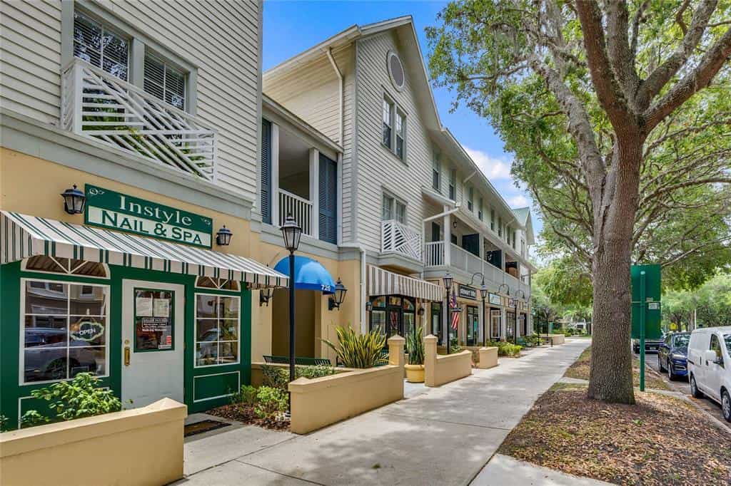 Condominium in Viering, Florida 10053533