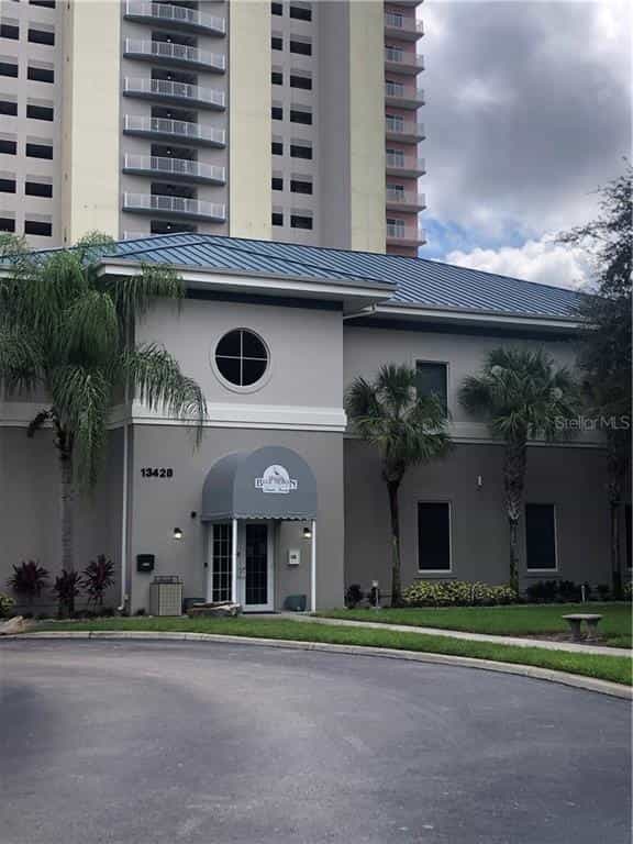 Condominium in Holden Heights, Florida 10053552