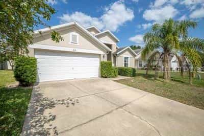 House in Reunion, Florida 10053556