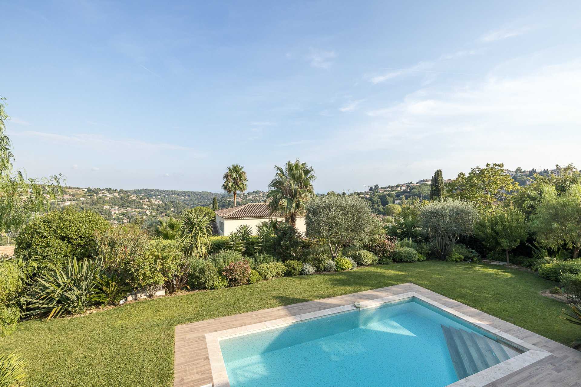 Hus i Vence, Provence-Alpes-Cote d'Azur 10053856