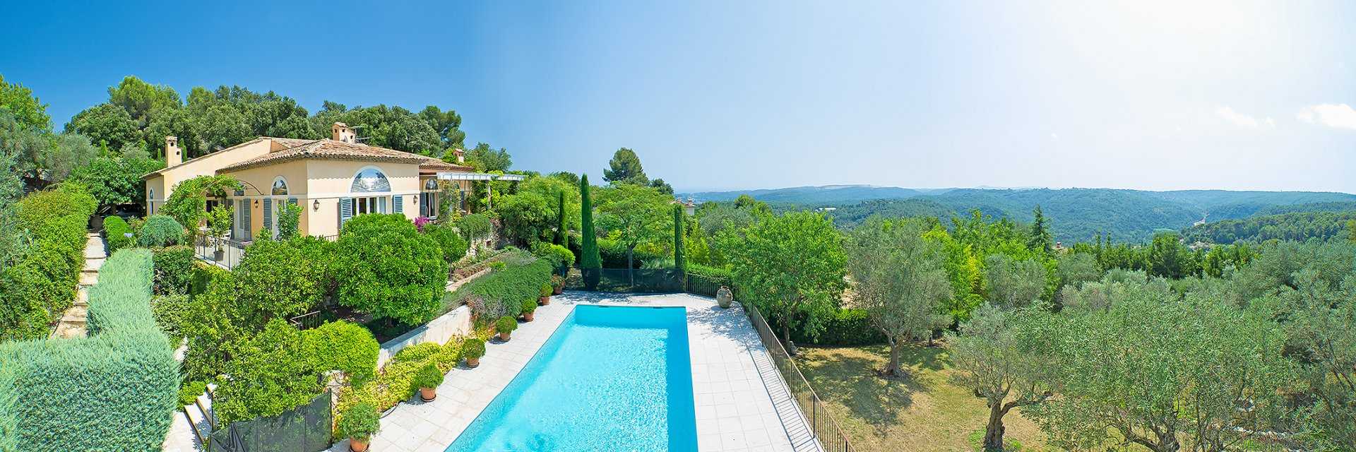 Rumah di La Colle-sur-Loup, Provence-Alpes-Cote d'Azur 10053863
