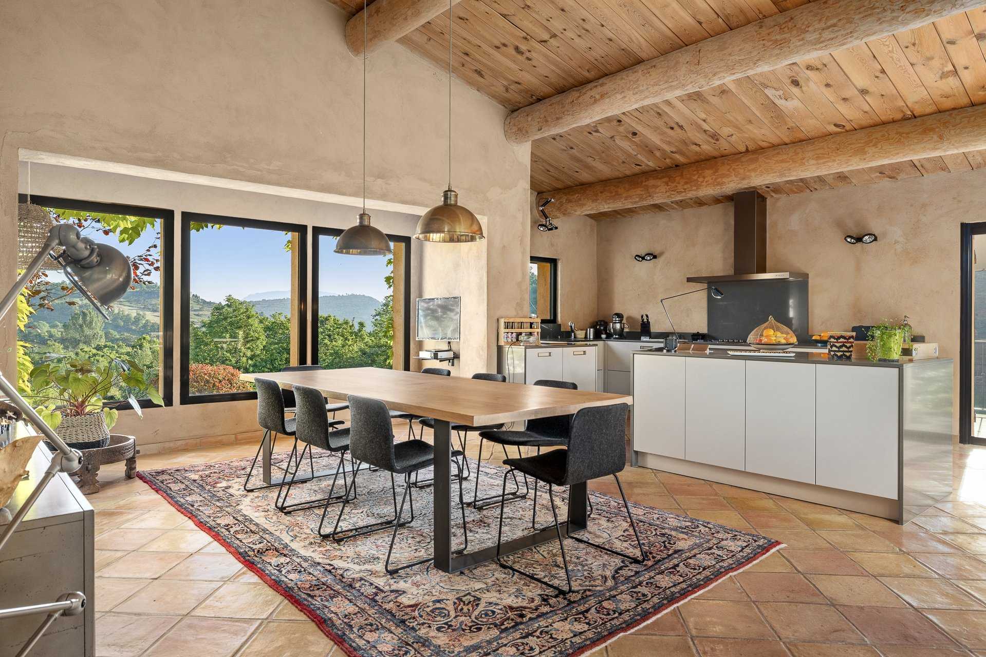 House in Comps-sur-Artuby, Provence-Alpes-Cote d'Azur 10053893