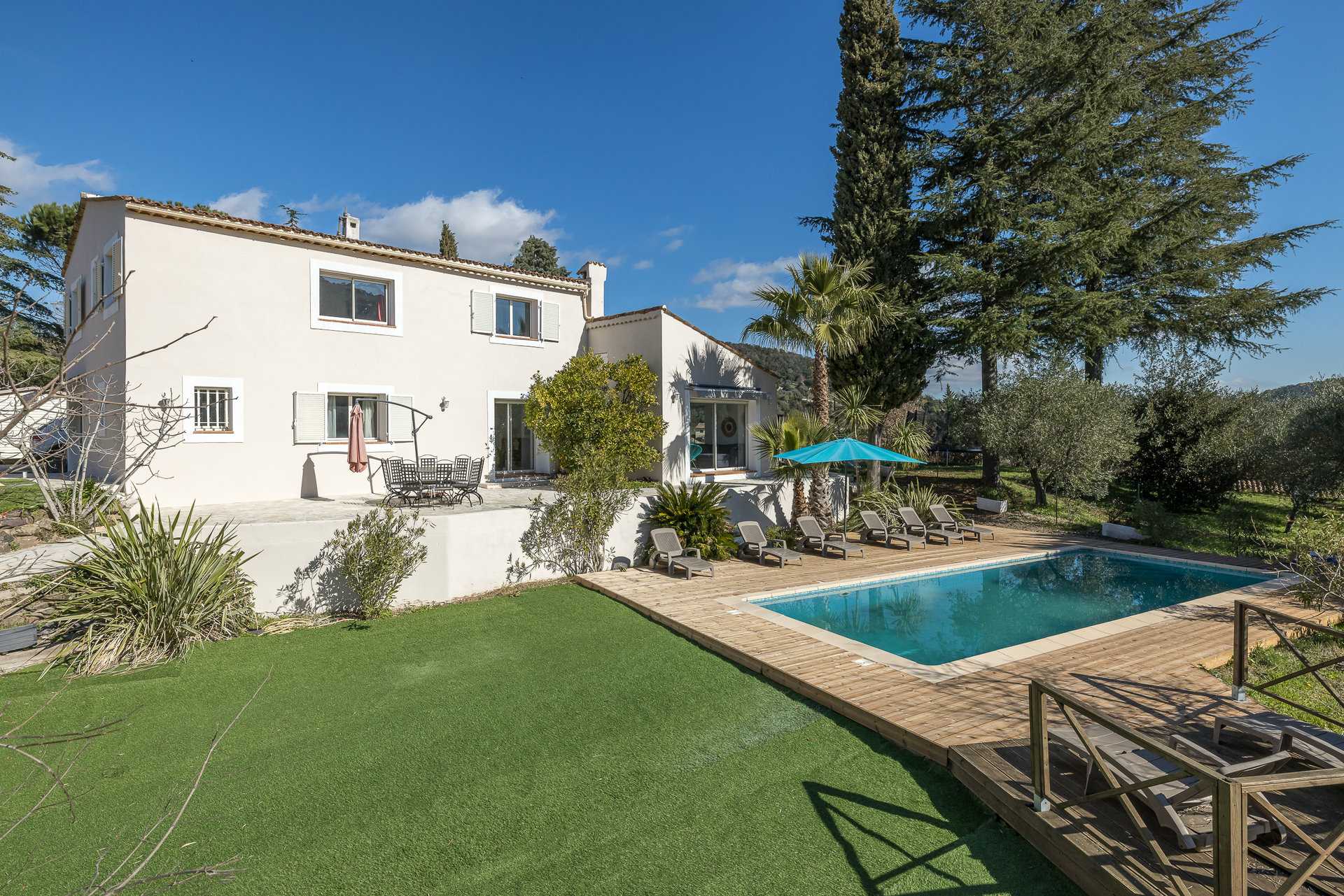 casa no Montauroux, Provença-Alpes-Costa Azul 10054016