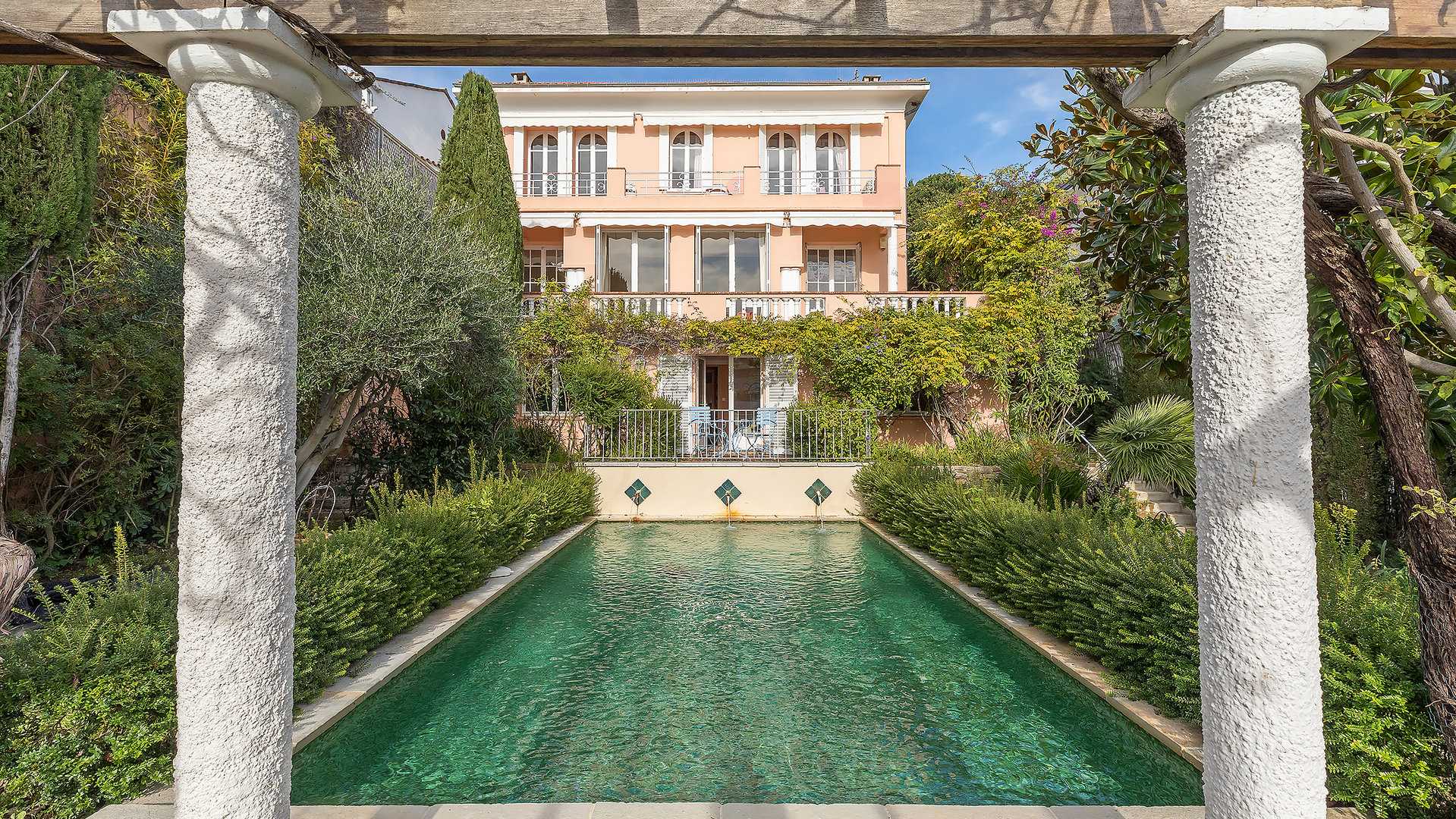 Rumah di Cannes, Provence-Alpes-Cote d'Azur 10054024