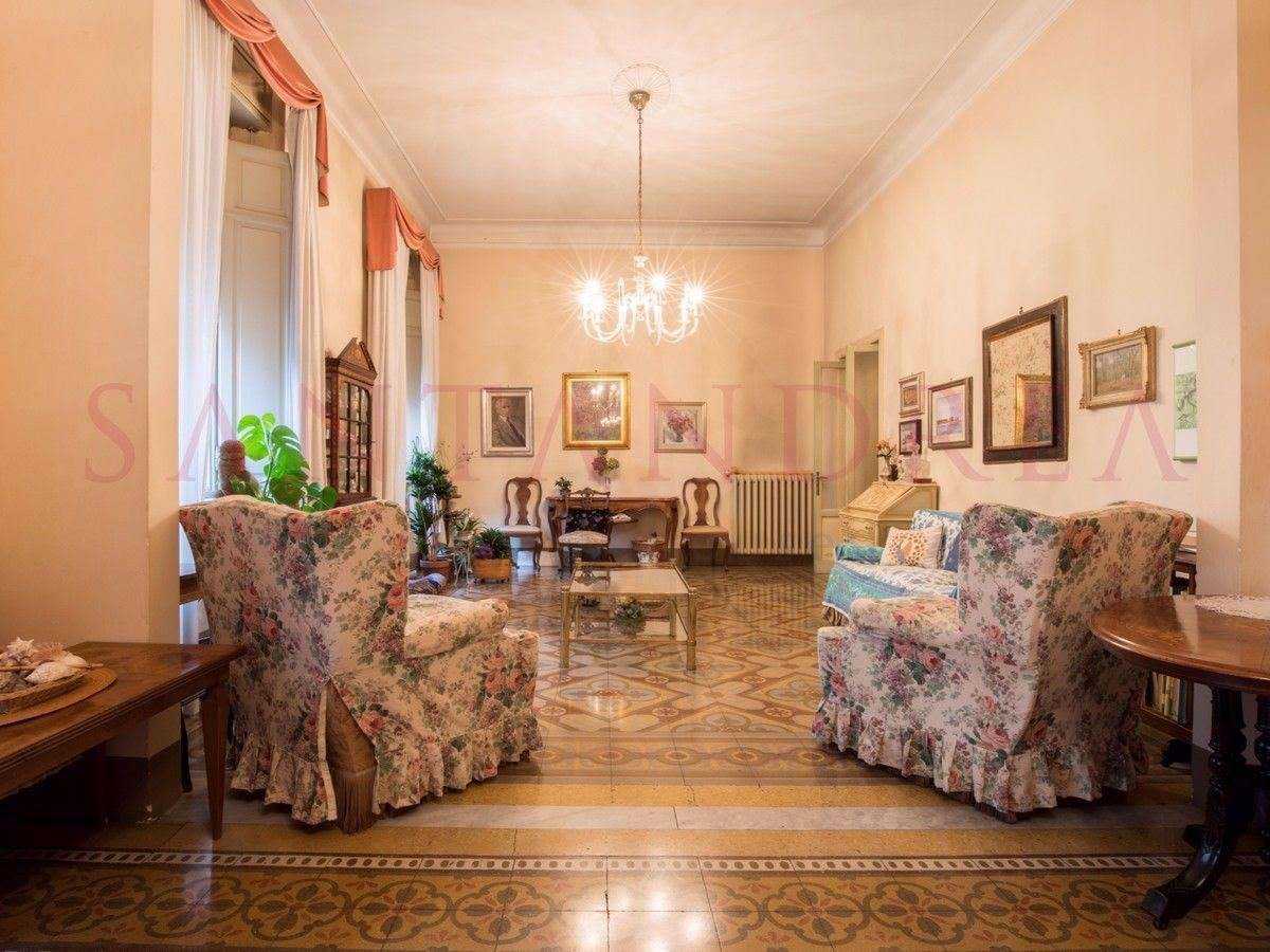 Casa nel Lucca,  10054182