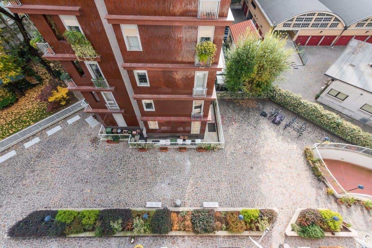 Condominium in Milano,  10054193
