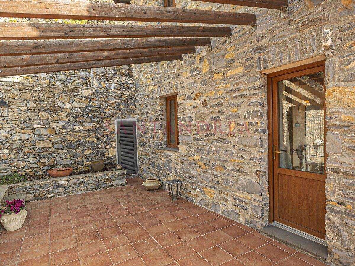 Rumah di Rapallo,  10054211