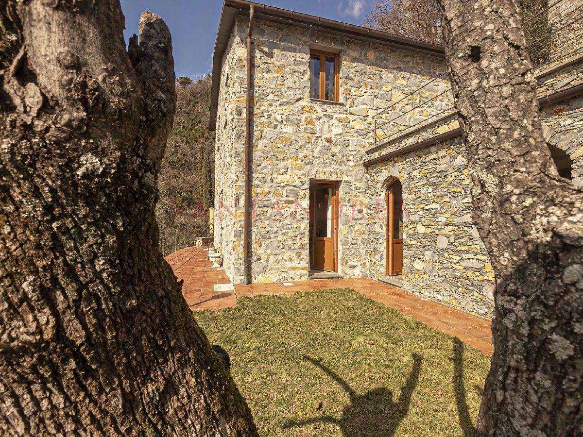 Dom w Rapallo,  10054211