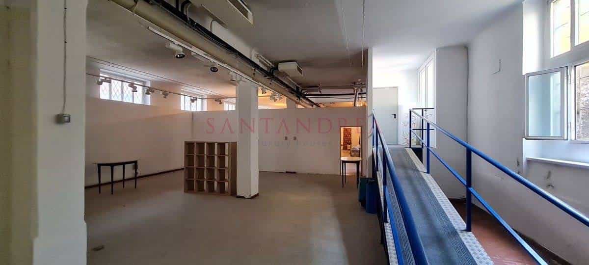 Retail in Milano,  10054318
