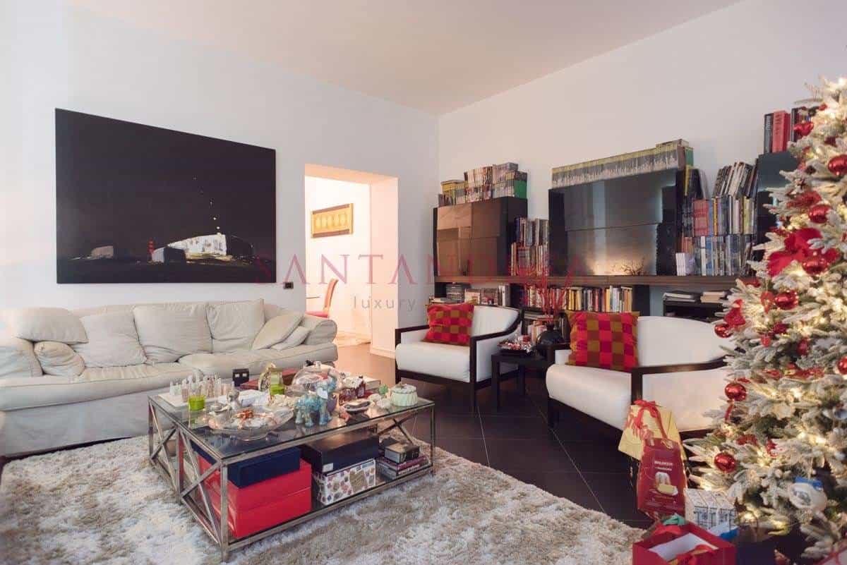 Condominium in Miano, Campania 10054350