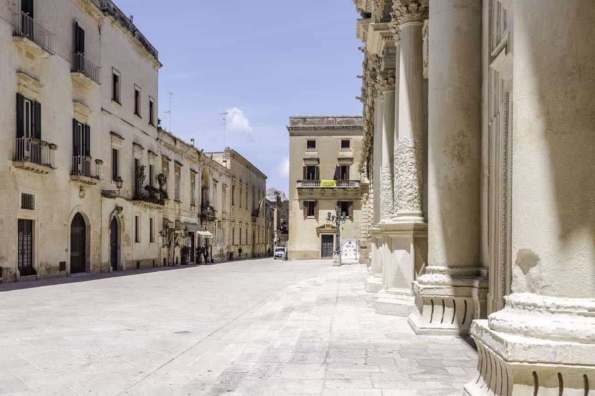 عمارات في Lecce,  10054426