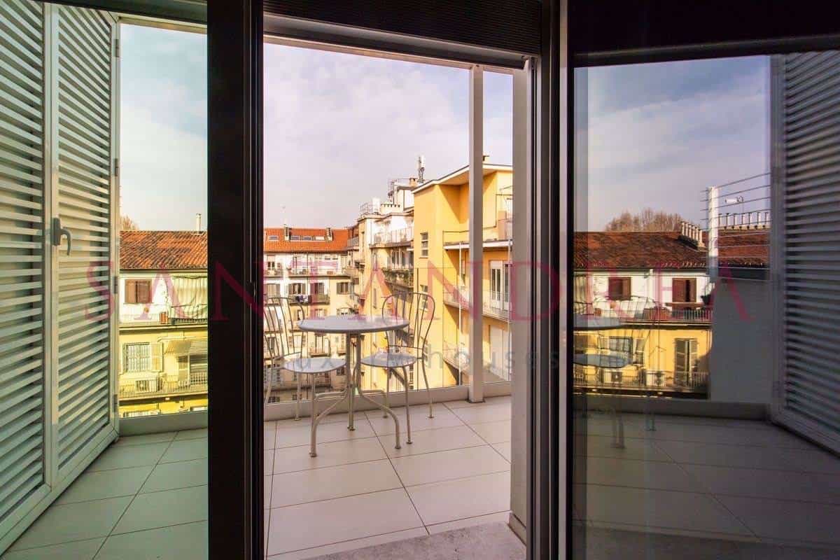 Condominium dans Torino,  10054468