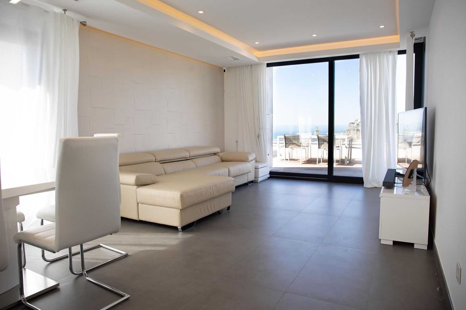 Condominium in Benitachell, Alicante 10054502