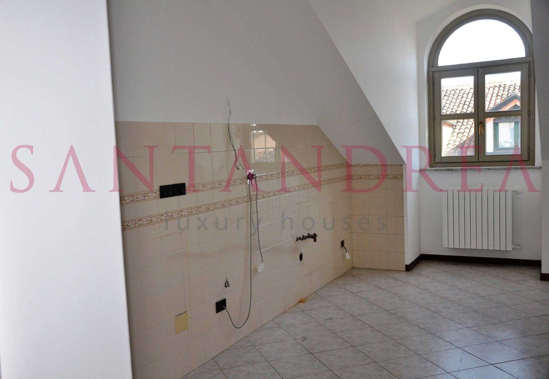Condominium in Turin, Piedmont 10054512
