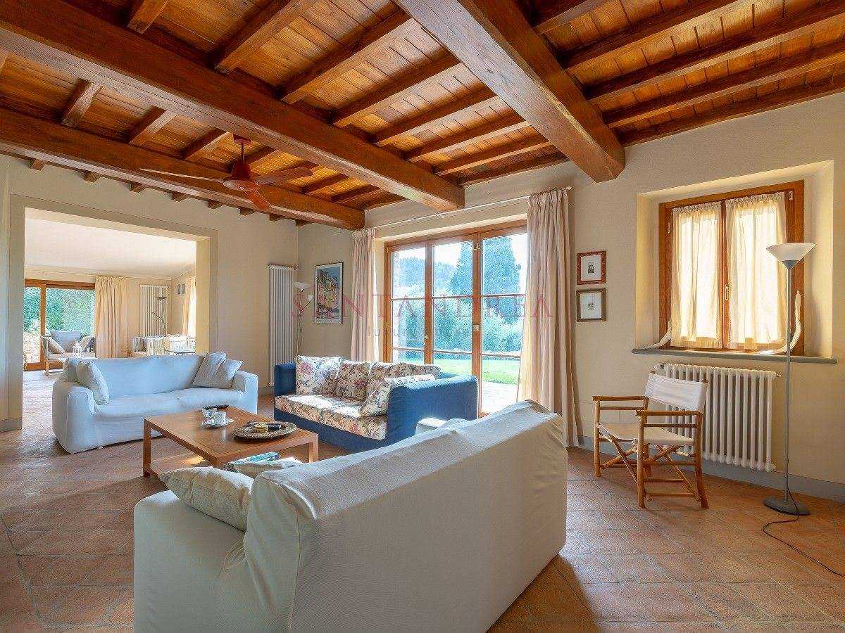 Talo sisään Certaldo, Toscana 10054530