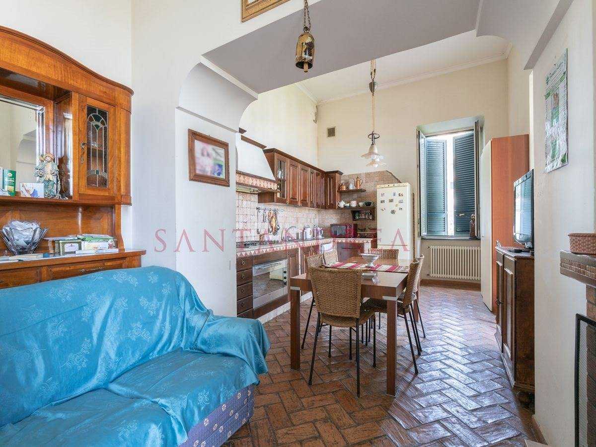 Huis in Castellammare di Stabia,  10054542