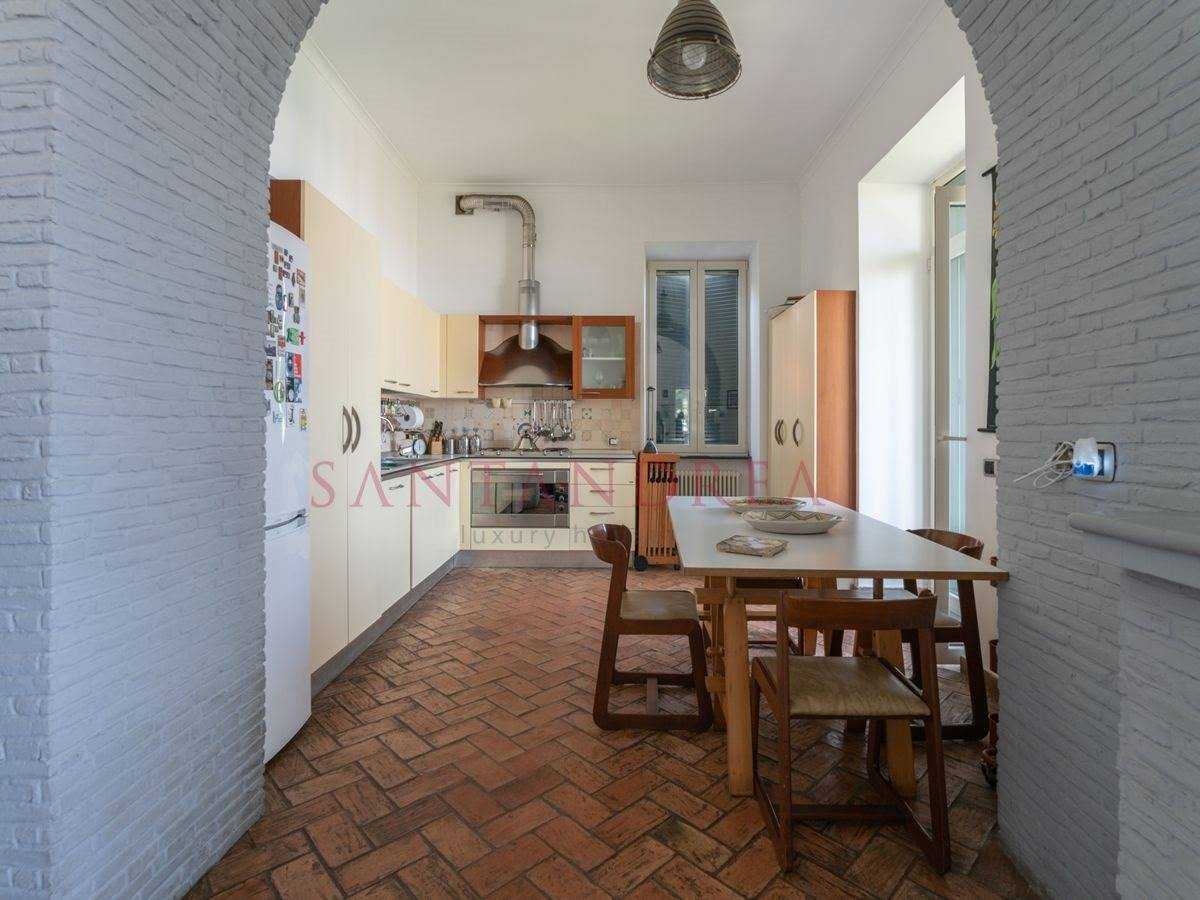σπίτι σε Castellammare di Stabia,  10054542