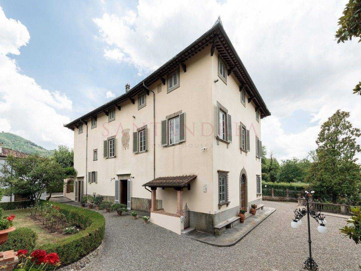 House in Lucca,  10054562