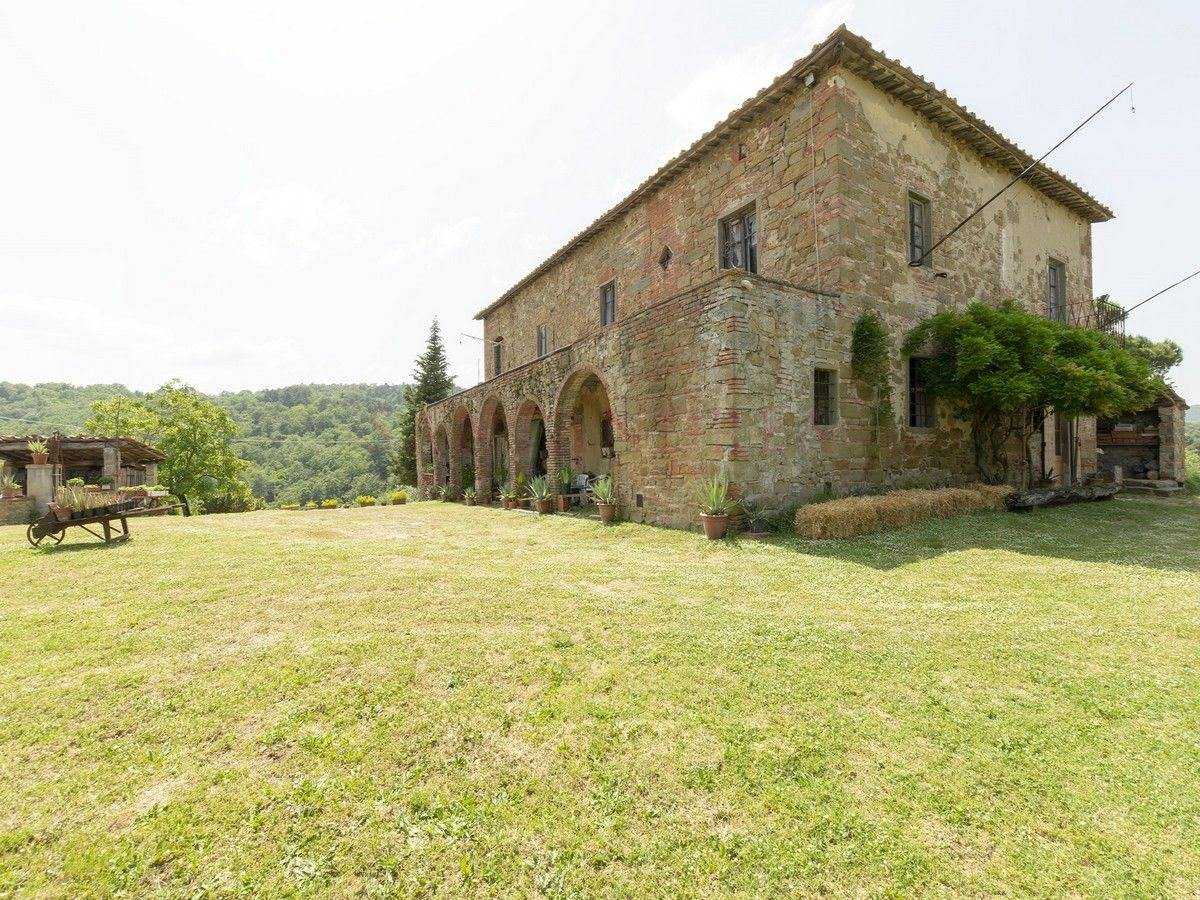 Ejerlejlighed i Figline Valdarno, Toscana 10054612