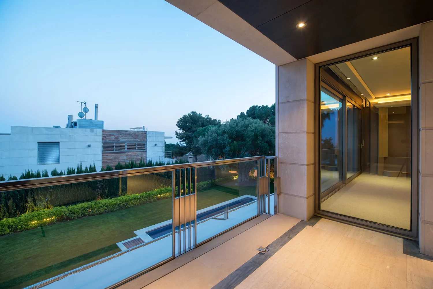 House in Barcelona, 35 Avinguda de Pearson 10054742
