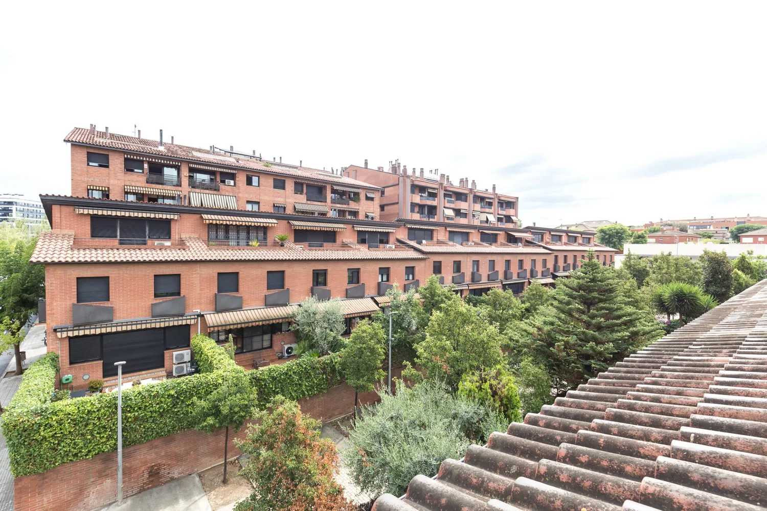 rumah dalam Sant Joan Despi, Barcelona 10054747