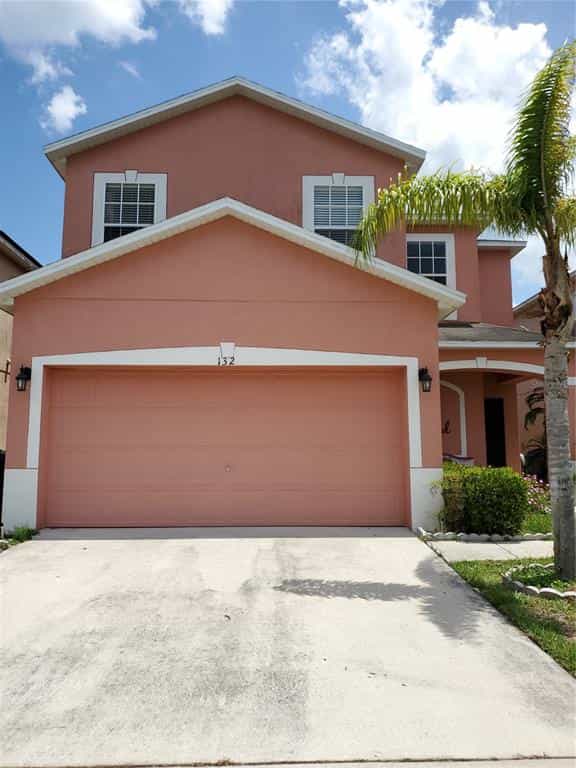 House in Loughman, Florida 10054982