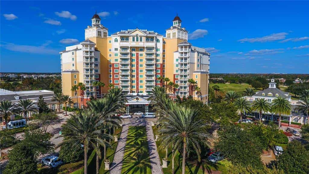 Condominium in Bijeenkomst, Florida 10055015