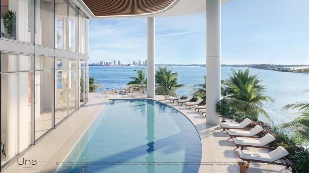 Condominium in Miami, Florida 10055407