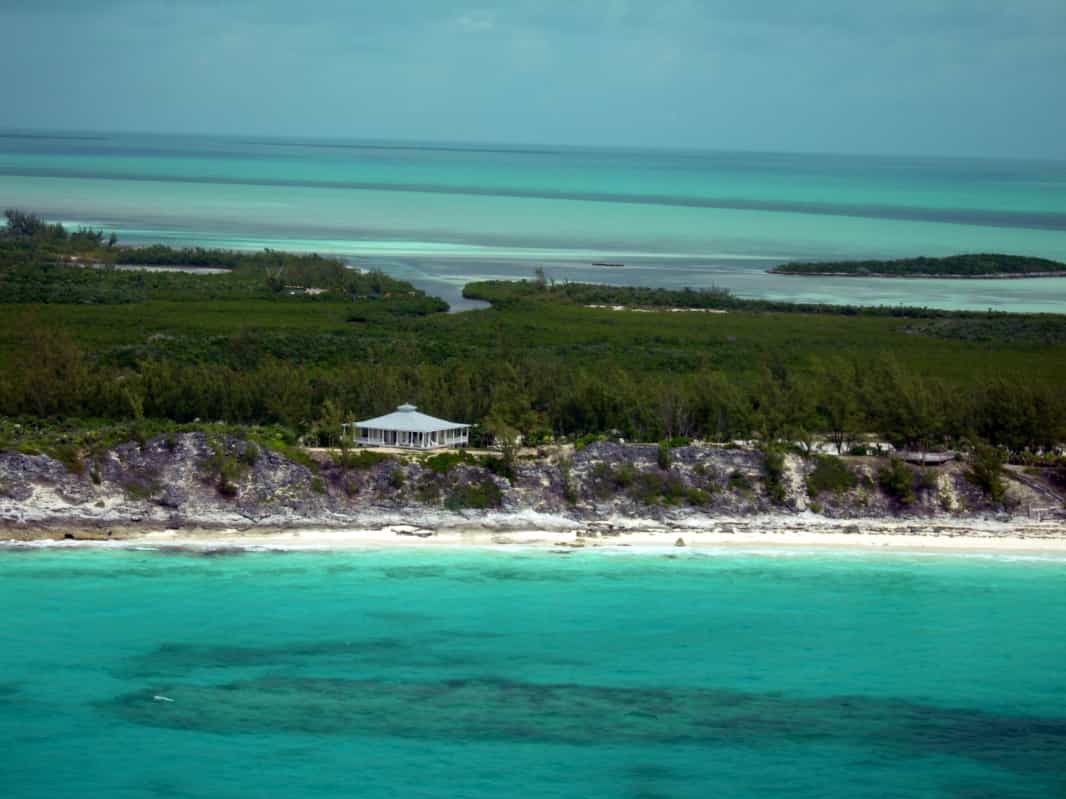 loger dans Great Whale Cay, Nicholls Town And Berry Islands 10055431