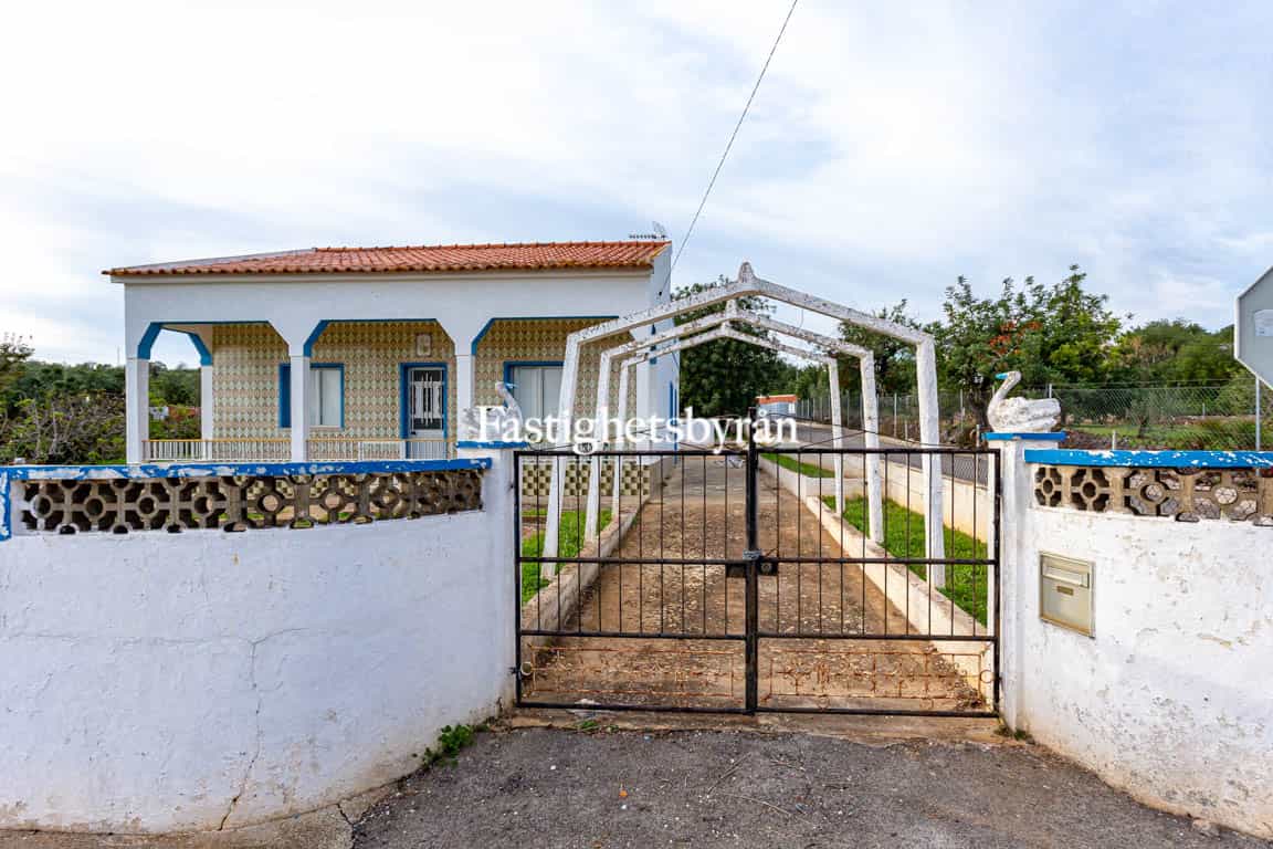 жилой дом в Santo Estaªvao, Algarve 10055796