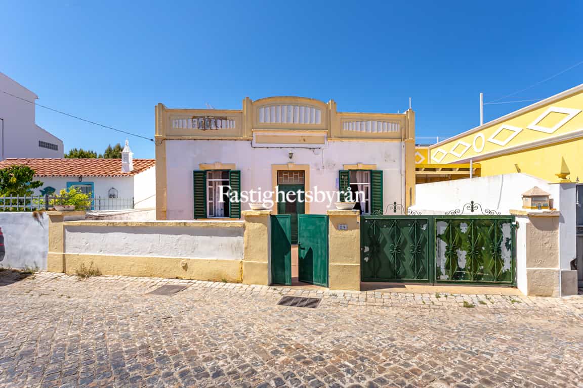 Talo sisään Santa Luzia, Algarve 10055833