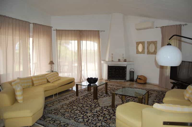 بيت في Carvoeiro, Algarve 10055973