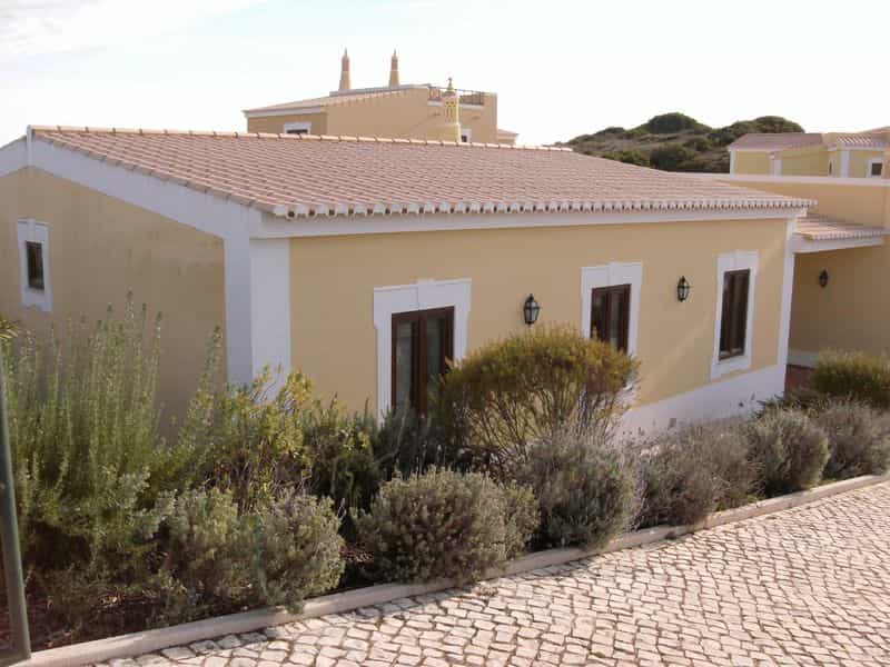 casa no Praia Da Luz, Algarve 10056002