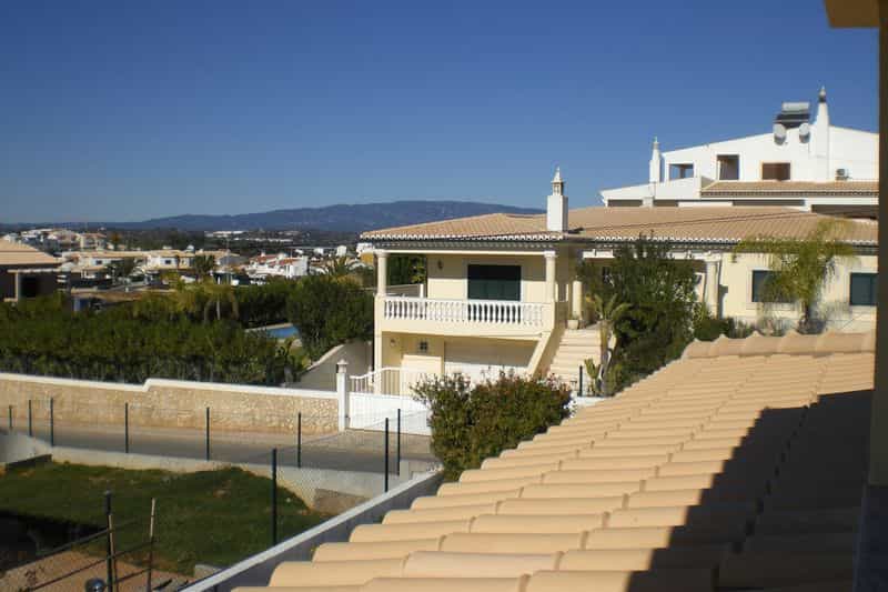 Hus i Ferragudo, Algarve 10056028