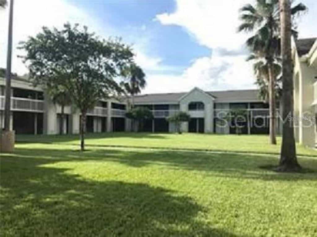 Condominium dans Vue sur le lac Buena, Floride 10056281