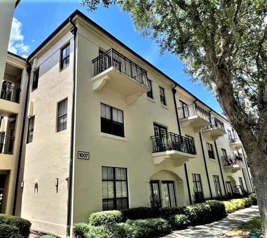 Condominium in Viering, Florida 10056543