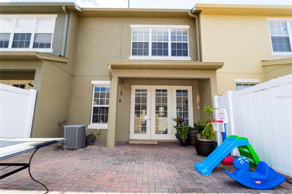 жилой дом в Windermere, Florida 10056648