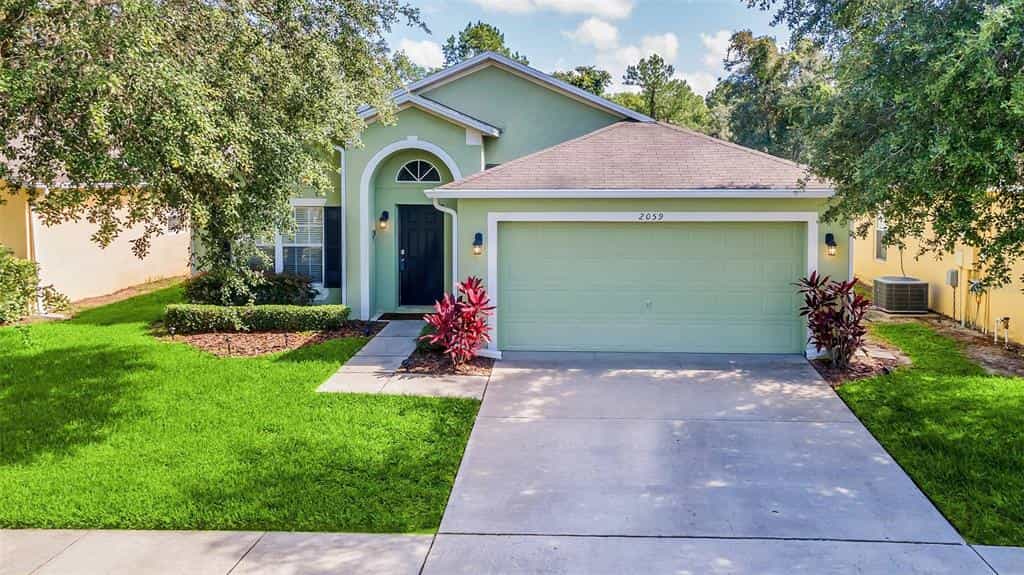 House in Loughman, Florida 10056764