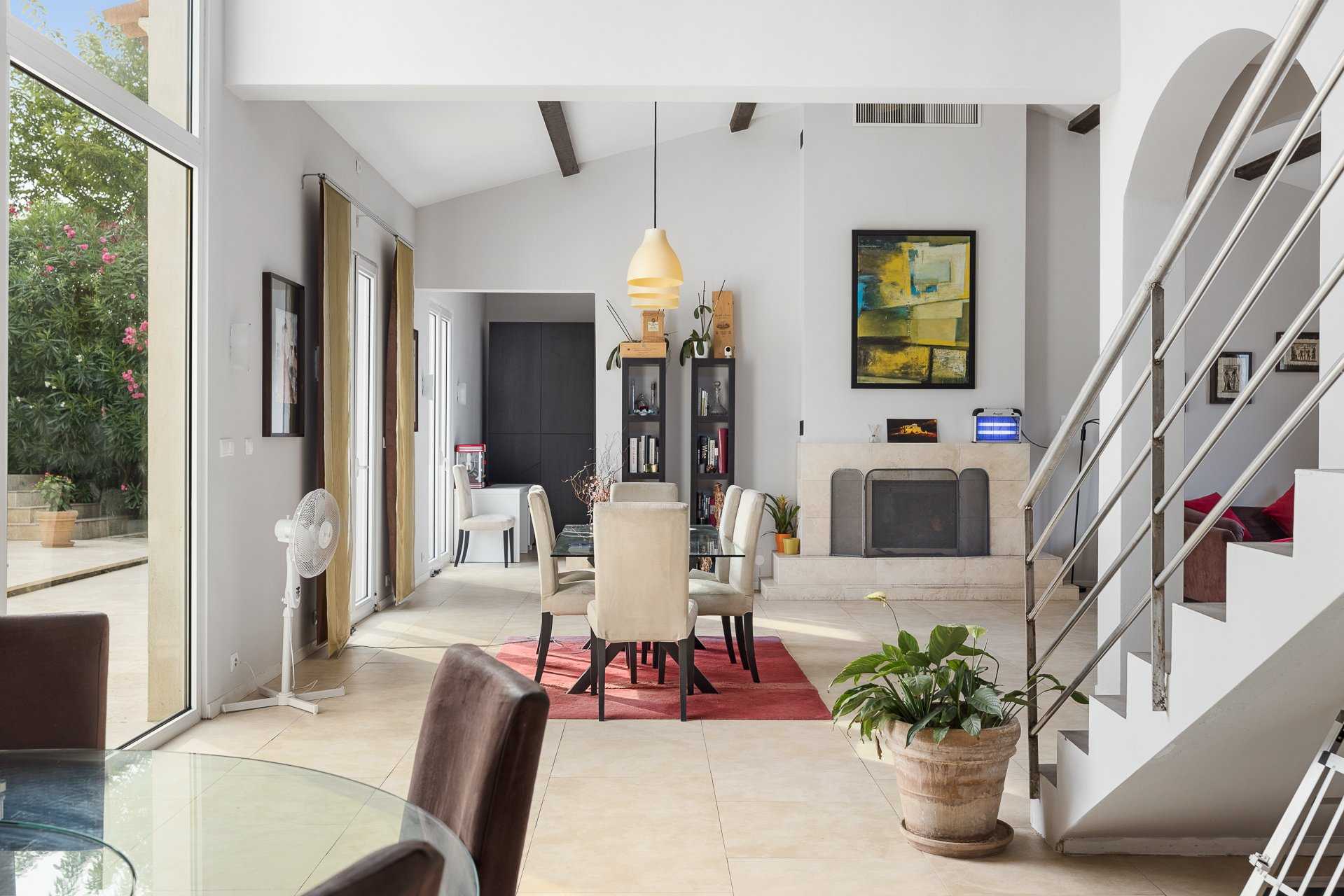 Talo sisään Mougins, Provence-Alpes-Cote d'Azur 10057004