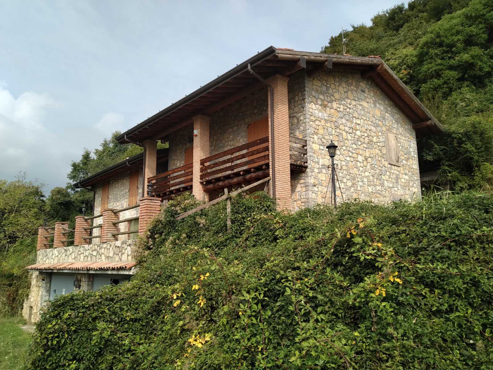 Huis in Vigolo, Lombardije 10057069