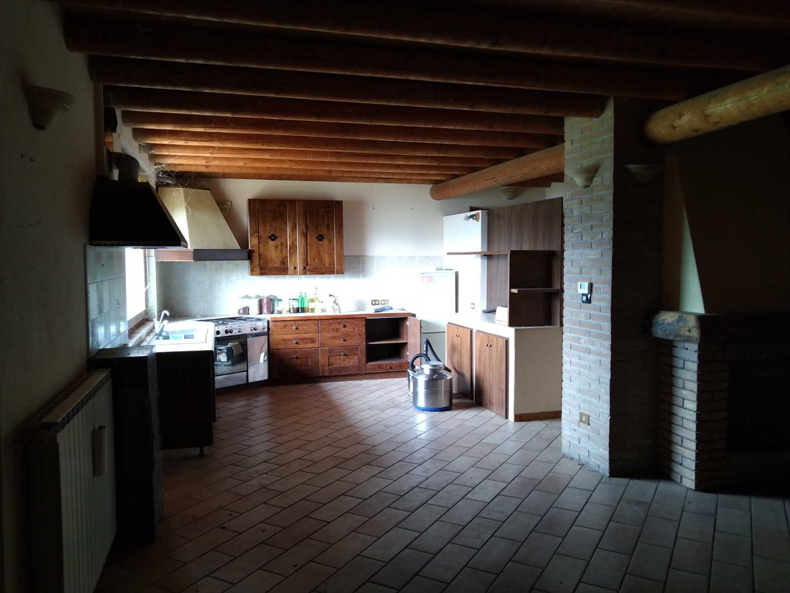 rumah dalam Bergamo, Lombardy 10057069
